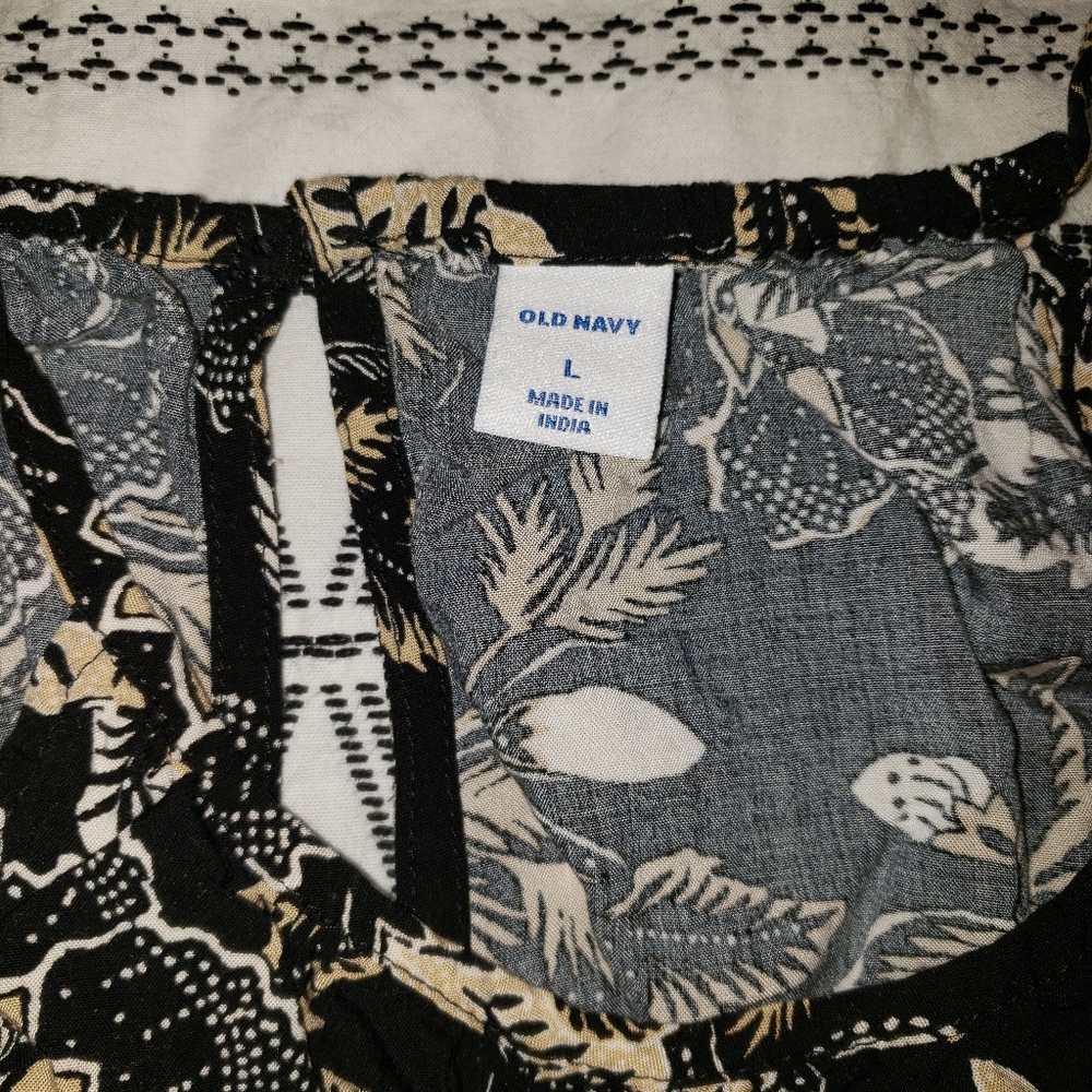 Rompers - Picture 3 of 3
